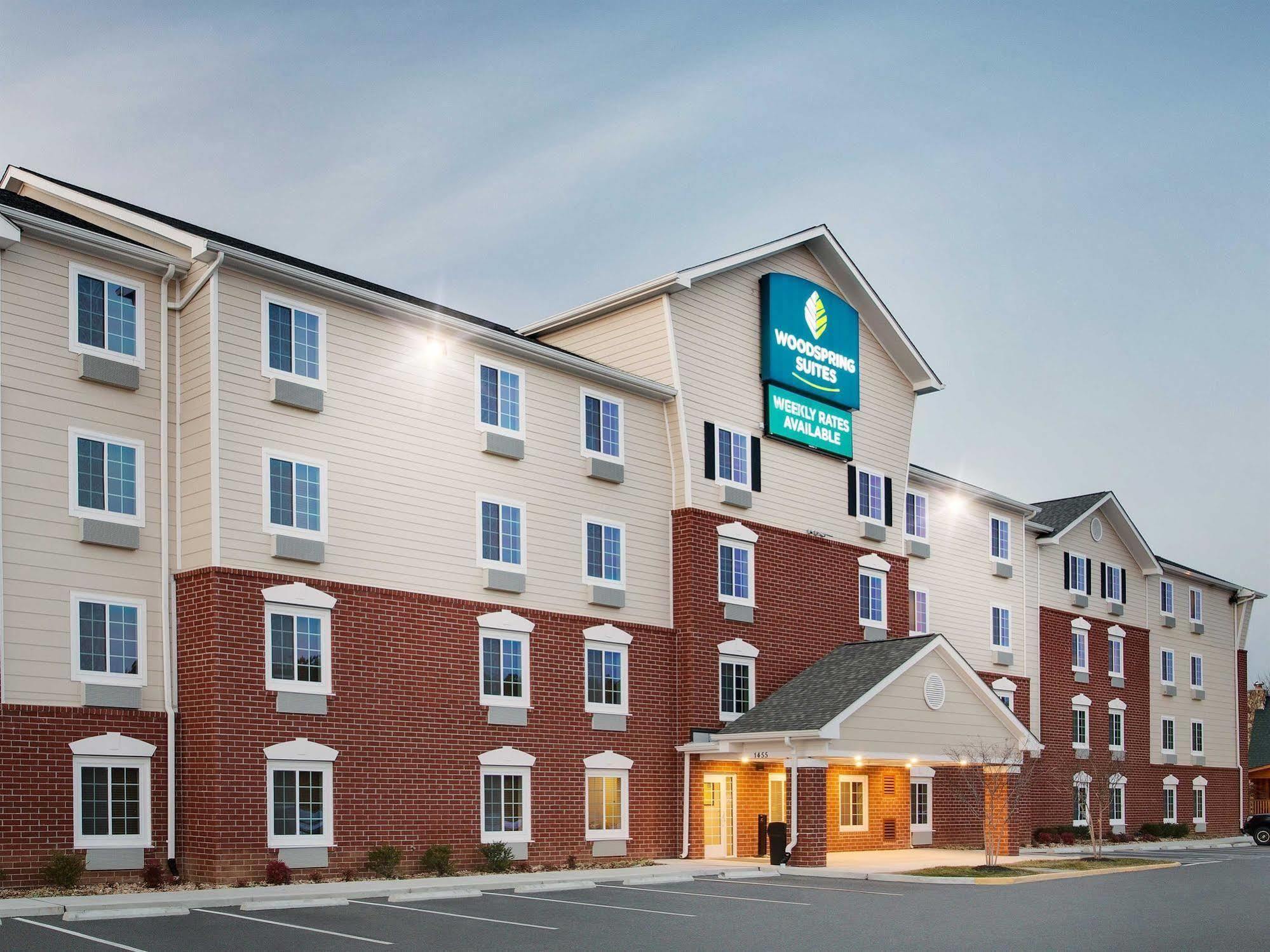 Woodspring Suites Fredericksburg Dış mekan fotoğraf